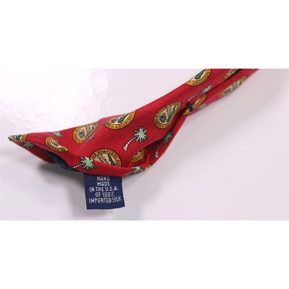 Vineyard Vines CMAA Club Managers Association of America Red Silk Necktie Tie - Picture 6 of 6